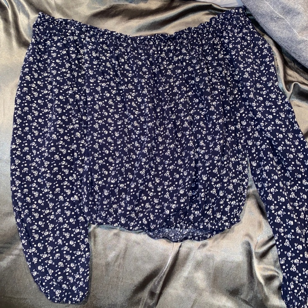 Brandy Melville floral off the shoulder shirt